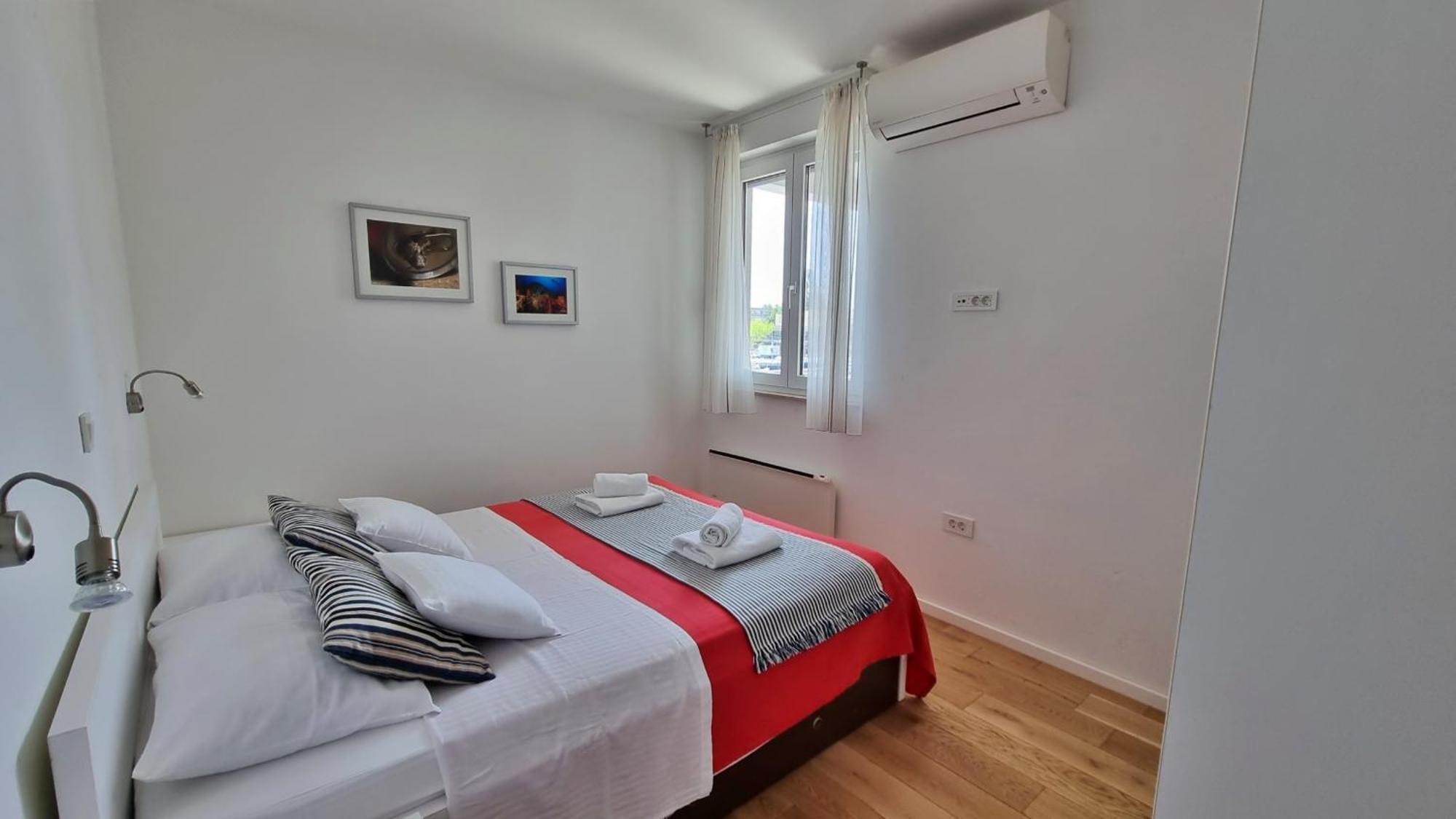 Mitra Zonata Blue Apartamento Omiš Exterior foto
