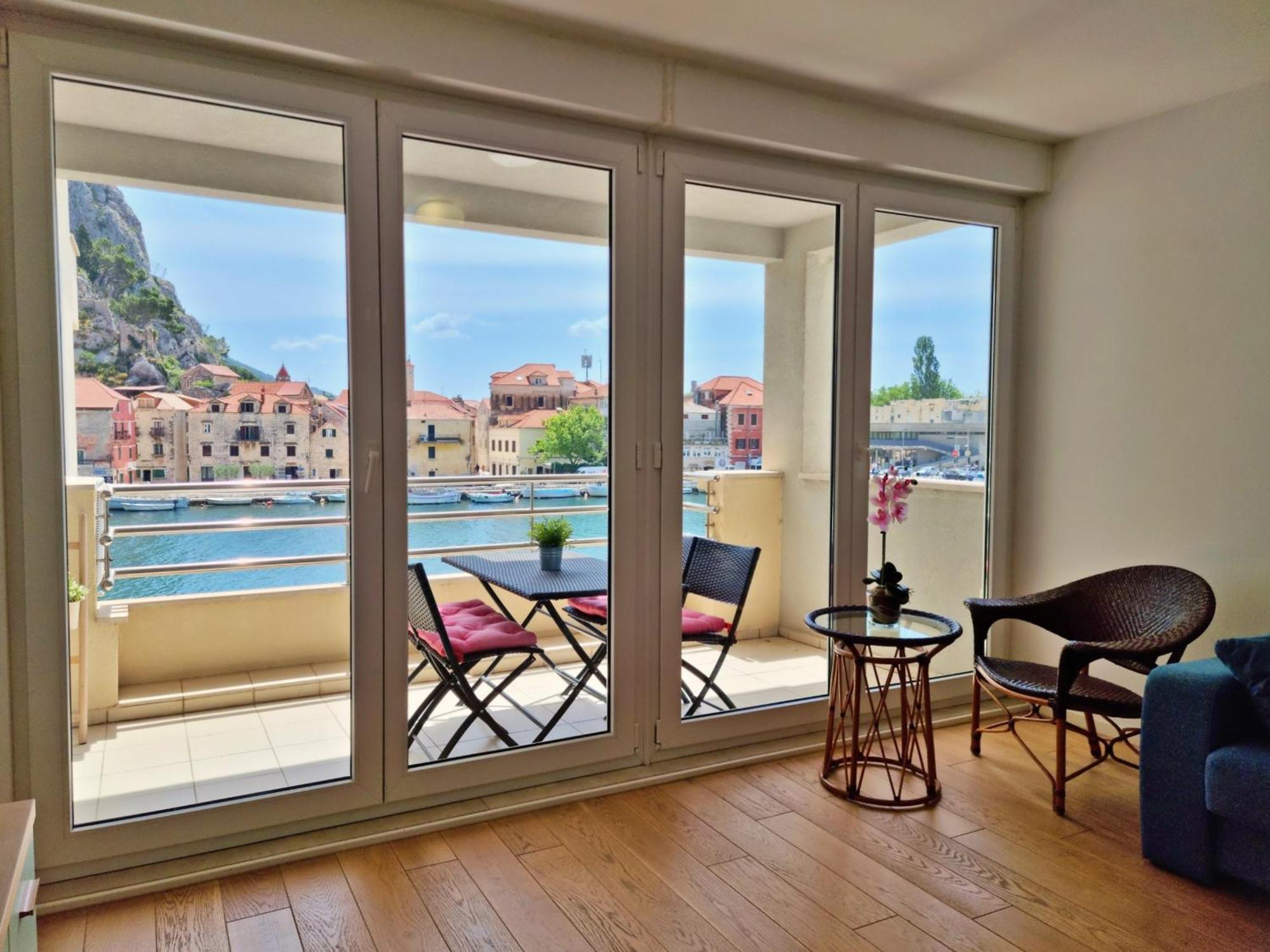 Mitra Zonata Blue Apartamento Omiš Exterior foto
