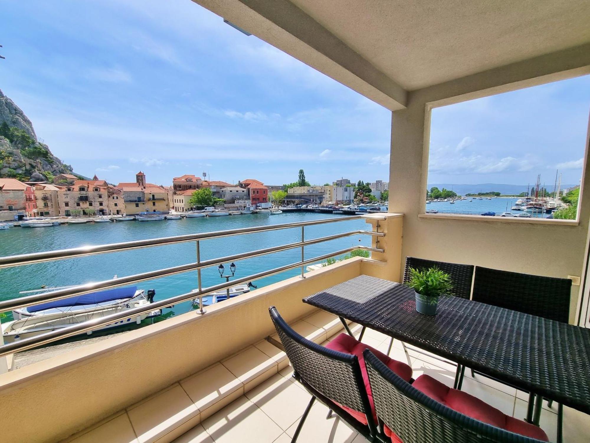 Mitra Zonata Blue Apartamento Omiš Exterior foto