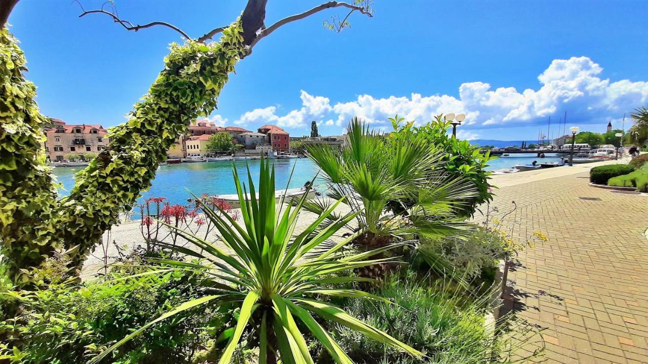 Mitra Zonata Blue Apartamento Omiš Exterior foto